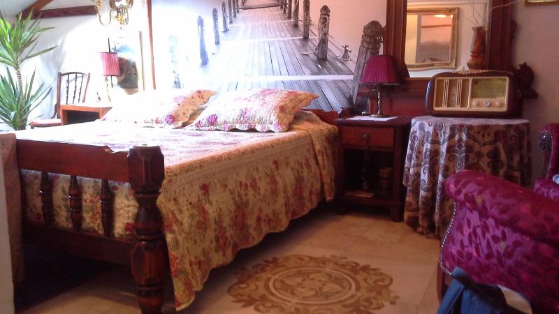 Classic Double Room with Sea View image 3