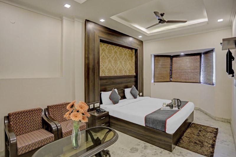 Townhouse Jai Guru Ji Nearest Merceds Benz Sector 11 - image 17