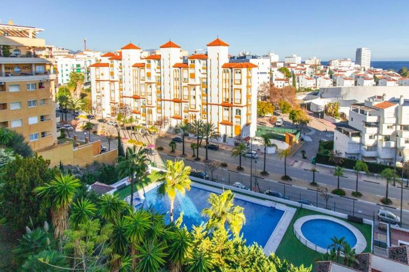 Premium 3BR w Seaviews Close to Port By Better Bookings - image 21