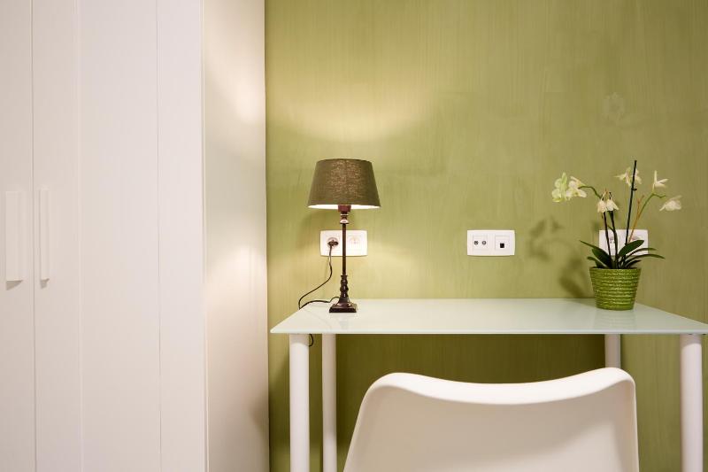 Double Room with Private Bathroom image 3