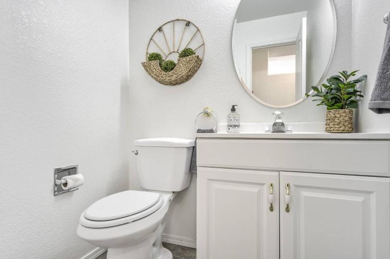 Quail Lake Villa - image 18