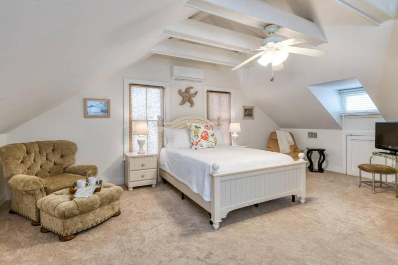 Mulberry Oasis - image 20