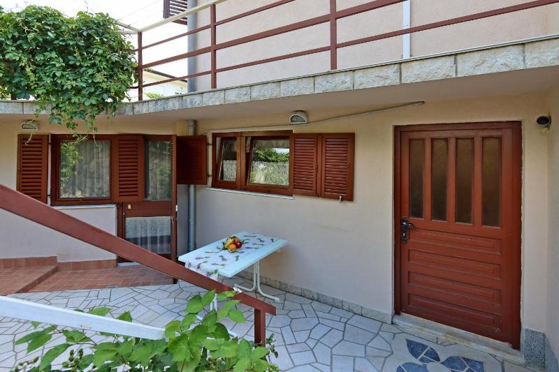Apartments with parking space Selce Crikvenica - 24450 - image 14