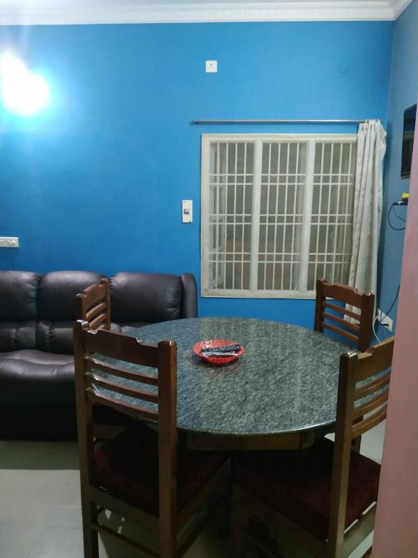 LA MAISON RENALD 4 BHK suits 13 members very near to white town rock beach railway station - image 40