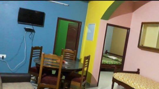 LA MAISON RENALD 4 BHK suits 13 members very near to white town rock beach railway station - image 45