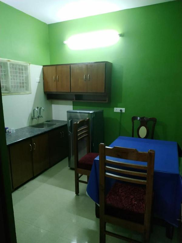 LA MAISON RENALD 4 BHK suits 13 members very near to white town rock beach railway station - image 11