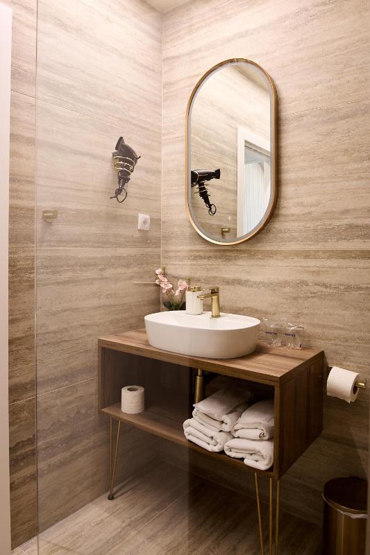 Garni Boutique Hotel Arta - image 13