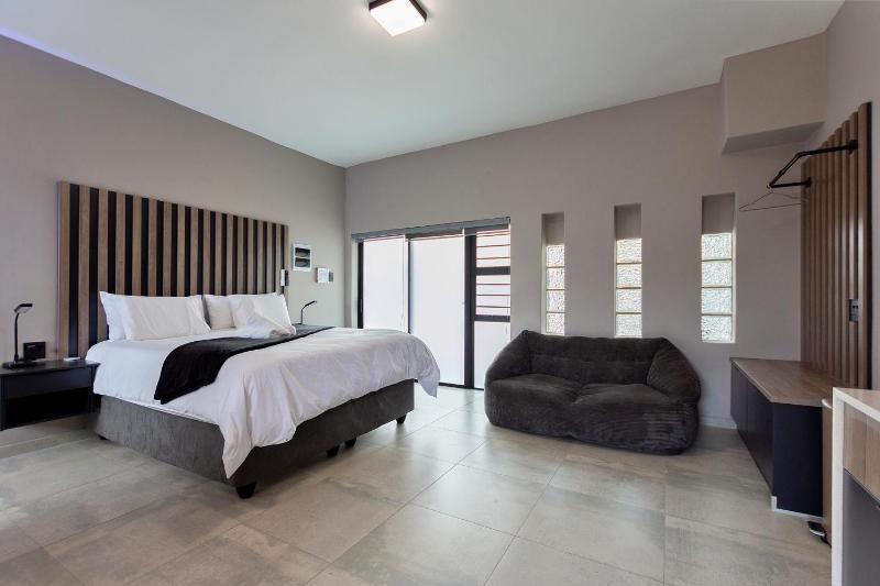 Grey Luxury Accommodation Langebaan - image 16