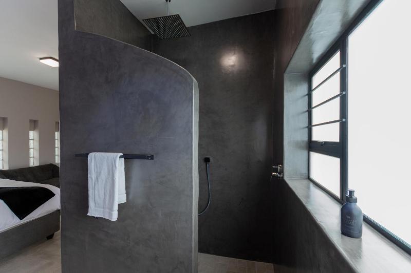 Grey Luxury Accommodation Langebaan - image 10