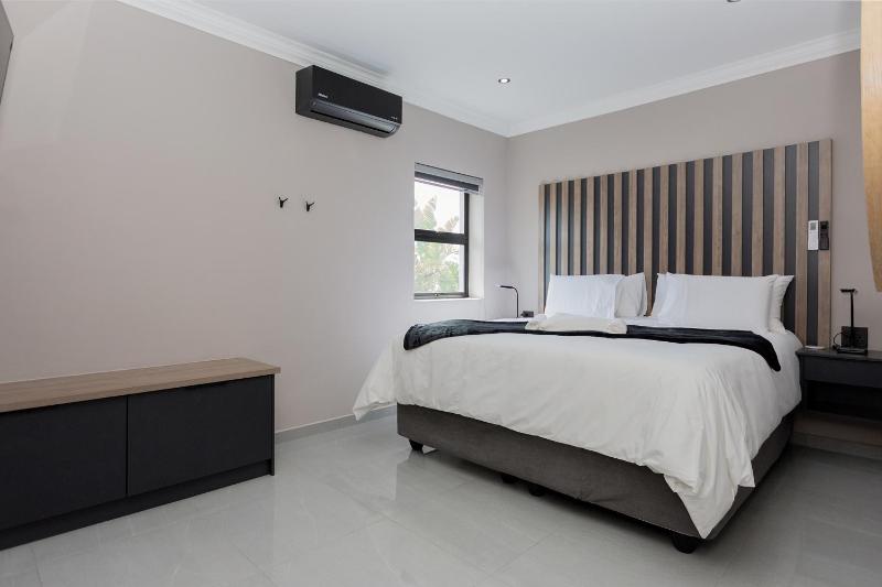 Grey Luxury Accommodation Langebaan - image 15