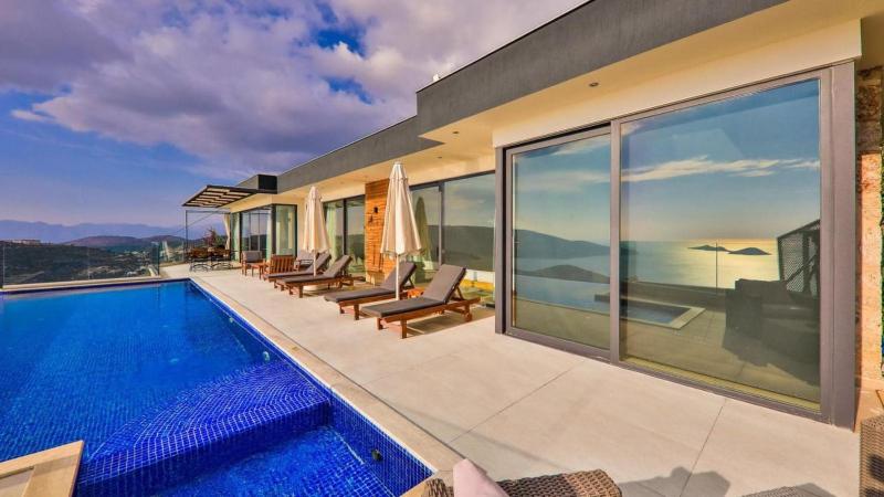 2 Bedroom Luxury Villa Private pool and Heated Indoor Pool - image 6