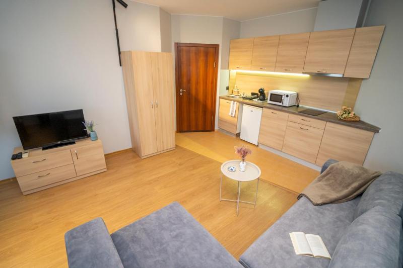 Via Pontica 123 Guest Apartments - image 24