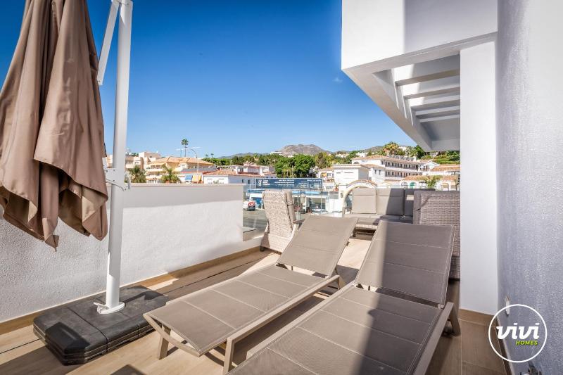 ViVi Homes - Alira Pool Terrace Close to Beach - image 15