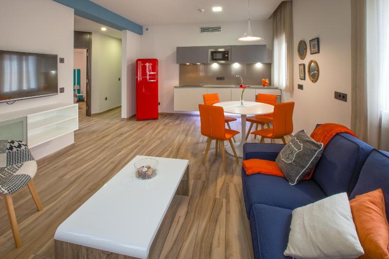 Gran Marina Suites - image 15