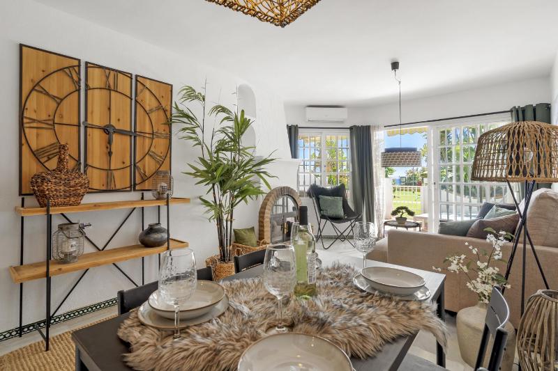 Vivi Homes - Mirazul - front beach view - pool - terrace - image 33