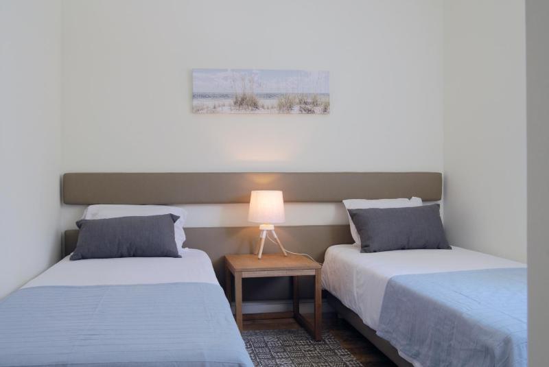 Spot Apartments Ceuta - image 14