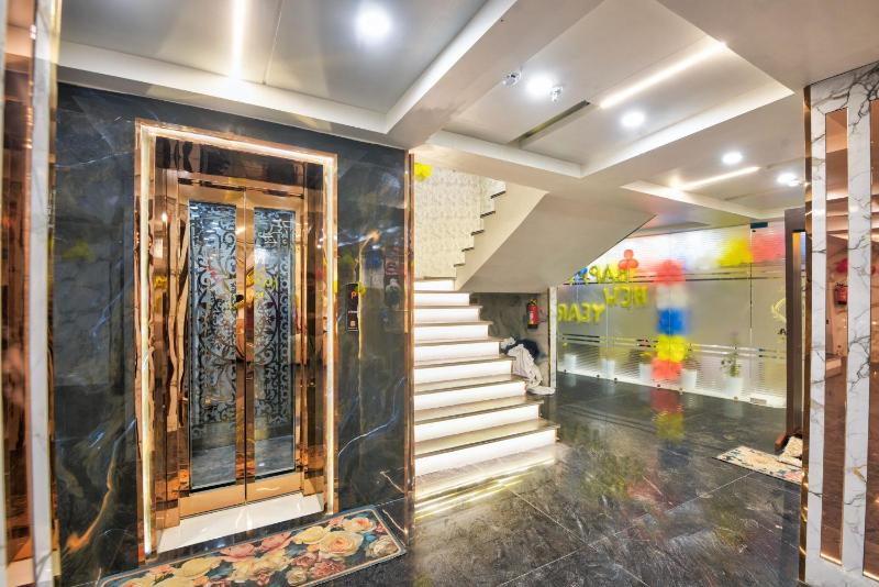 Hotel Sona Dx Newly Built 2 minutes Walking From New Delhi Railway Station - image 16