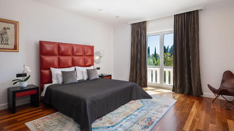Beautiful La Villa Dubrovnik with sea view - image 4