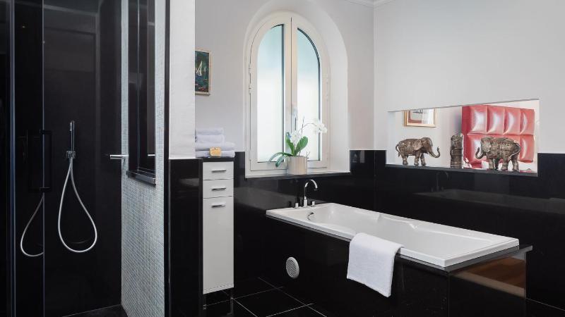 Beautiful La Villa Dubrovnik with sea view - image 12