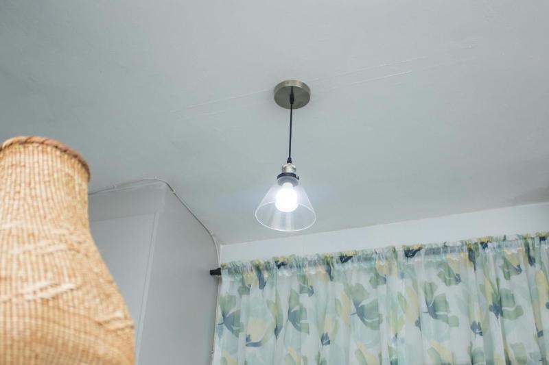 Centrally Located 1 Bedroom Apartment - 2361 - image 10