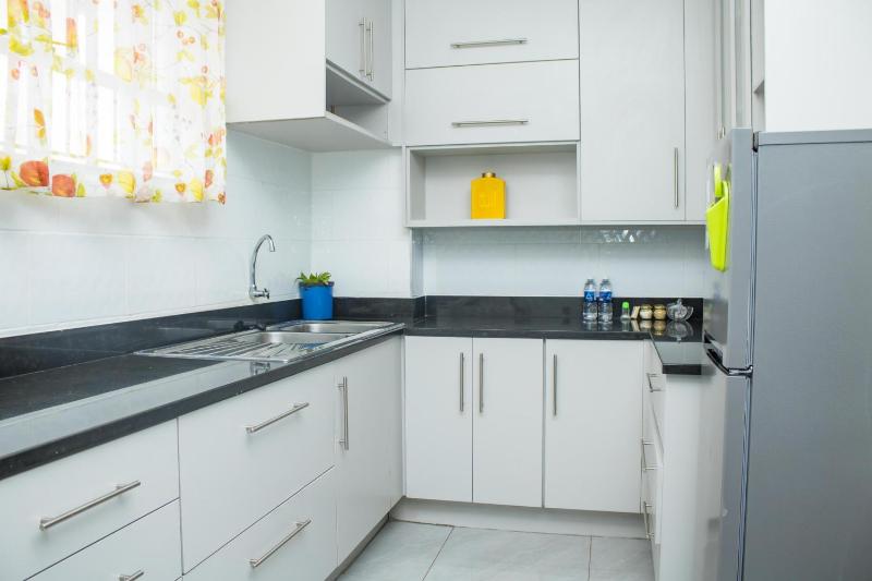 Centrally Located 1 Bedroom Apartment - 2365 - image 10