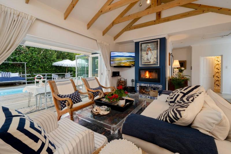 Long Story Guest House - image 8