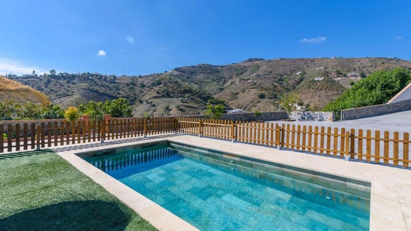 Casa El Refugio de Árchez by Ruralidays - image 19