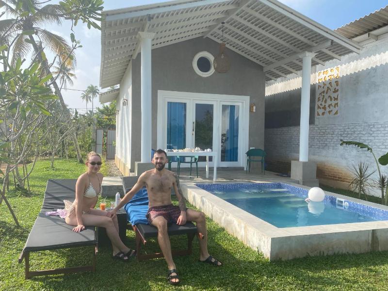 The black monkey villa - Private pool - image 34