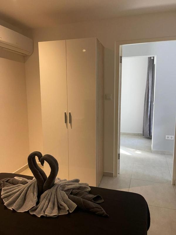 Cas Grandi Studios & Apartments with Pool & Jacuzzi - image 15