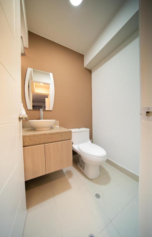Amazing 1BR in Miraflores - image 14