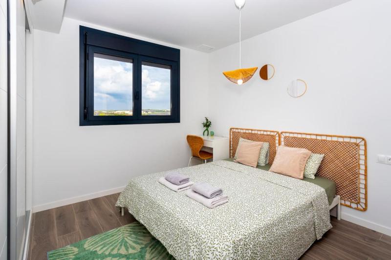 Luxury New Build Sea Views Terrace Pool Gym - image 11