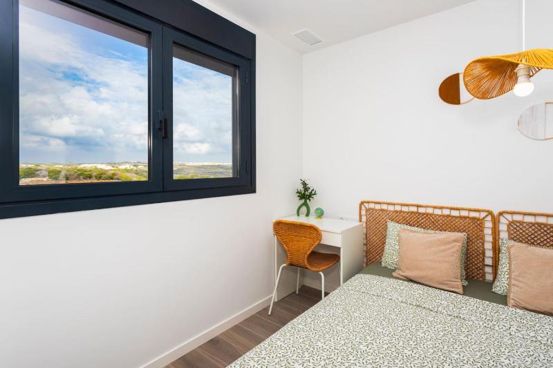 Luxury New Build Sea Views Terrace Pool Gym - image 7