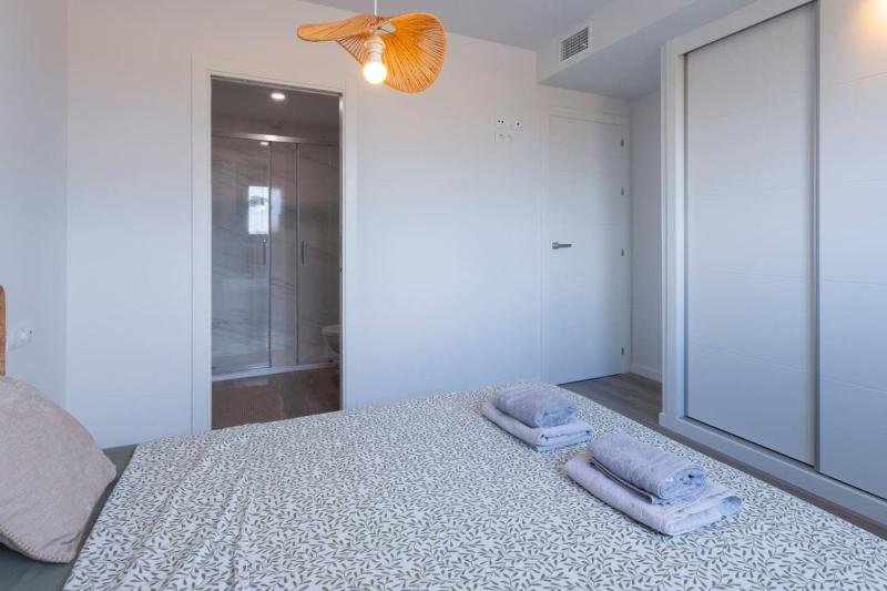 Luxury New Build Sea Views Terrace Pool Gym - image 19