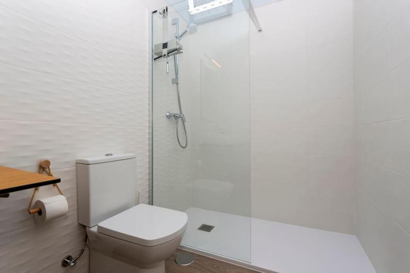 Luxury New Build Sea Views Terrace Pool Gym - image 47