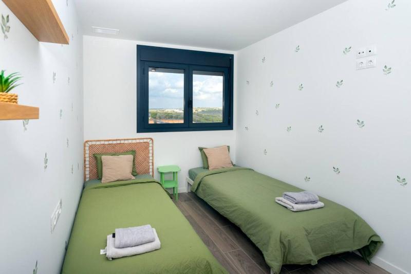 Luxury New Build Sea Views Terrace Pool Gym - image 49