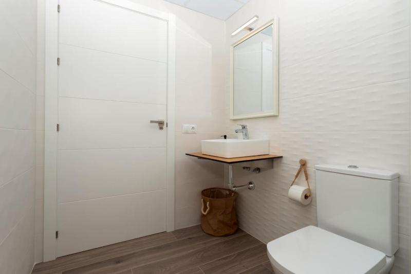 Luxury New Build Sea Views Terrace Pool Gym - image 44