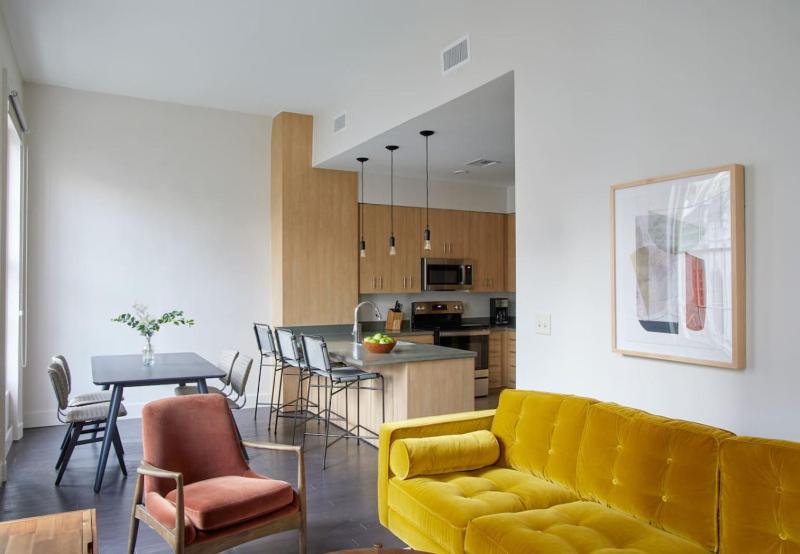 The Gregory Suite 202 - image 8