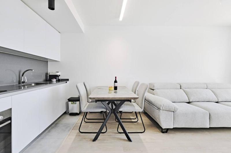 New Luxury Apartment Alicante Port Sea View Pool - image 24