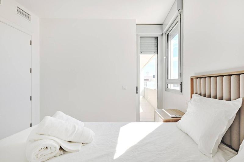 New Luxury Apartment Alicante Port Sea View Pool - image 27