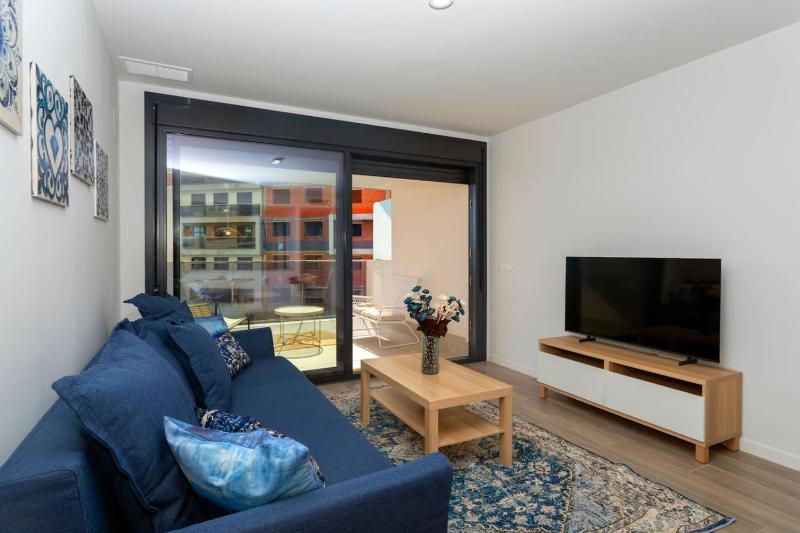 Modern Luxury Sea View Terrace Heated Pool Gym - image 20