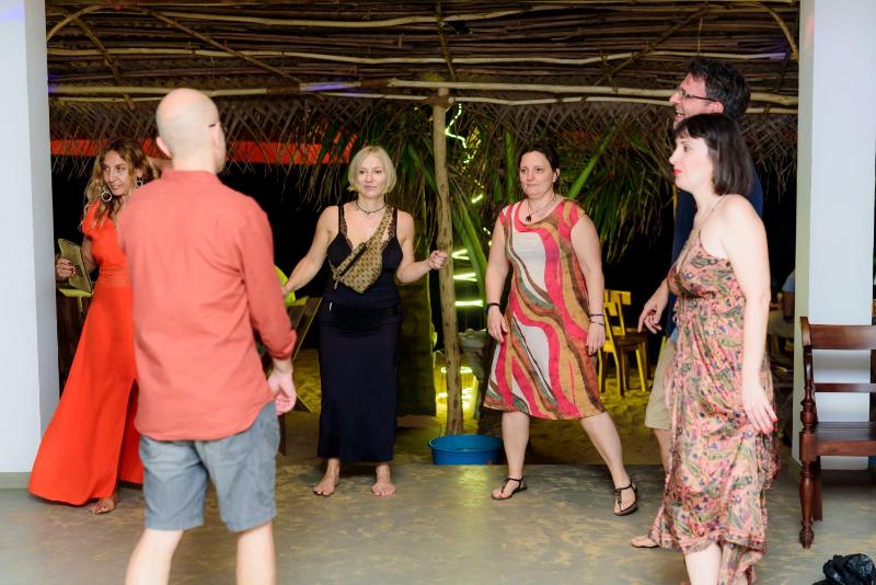 Royal Beach Hotel Hikkaduwa - image 47