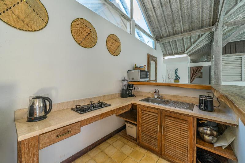 Villa Laksmana Hideaway 2 - Surrounded by water- 2bd villa with fantastic pool! - image 29