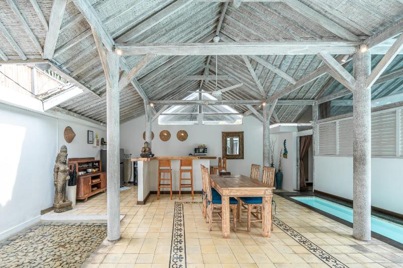 Villa Laksmana Hideaway 2 - Surrounded by water- 2bd villa with fantastic pool! - image 41
