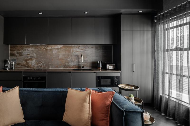 Warehouse conversion set 100 metres from Bridge Rd - image 9