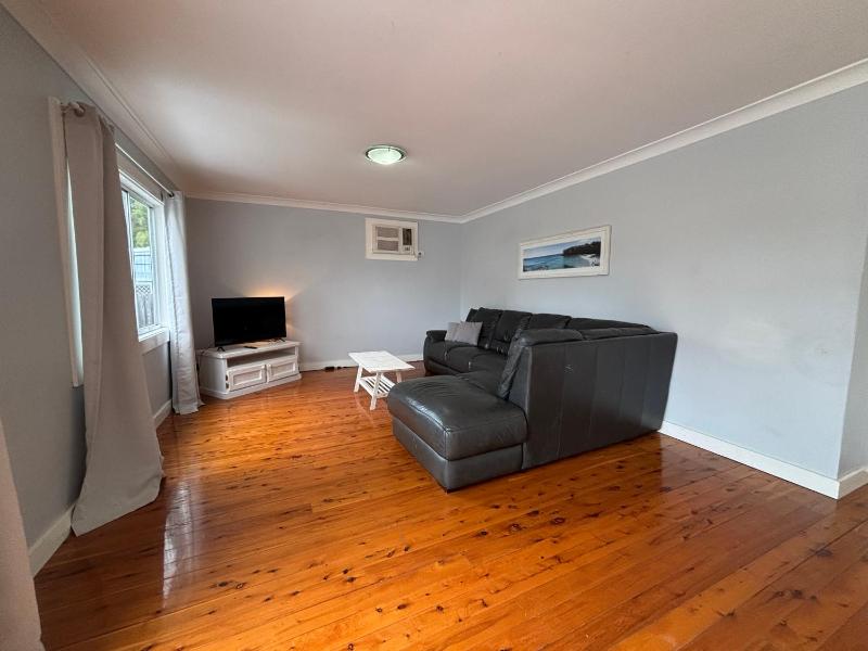 Watts @ Callala Beach-Pet Friendly - image 19