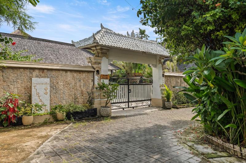 Canggu Wave Villa - image 41