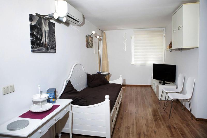 Three-Bedroom Apartment image 4