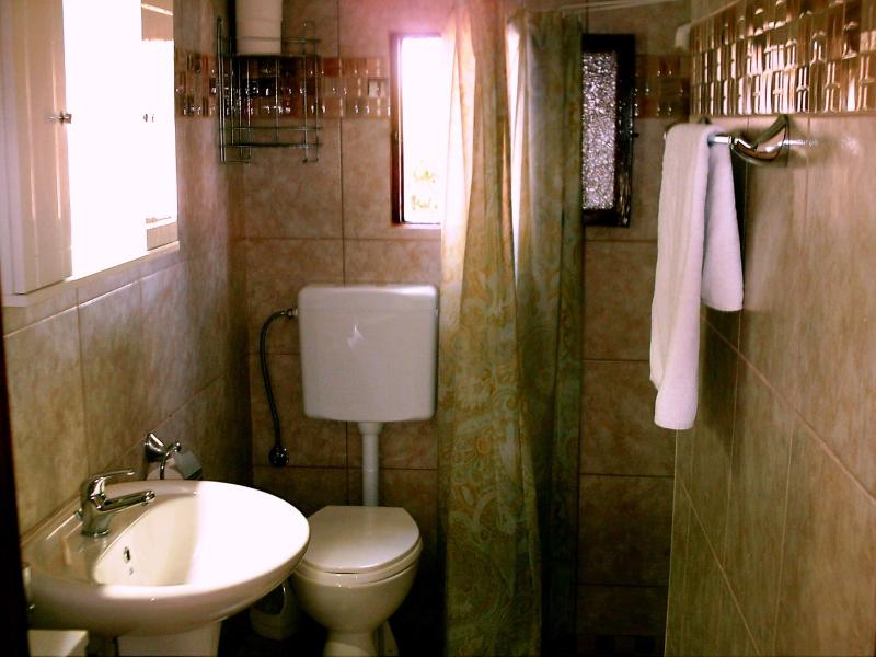 Double or Twin Room image 2