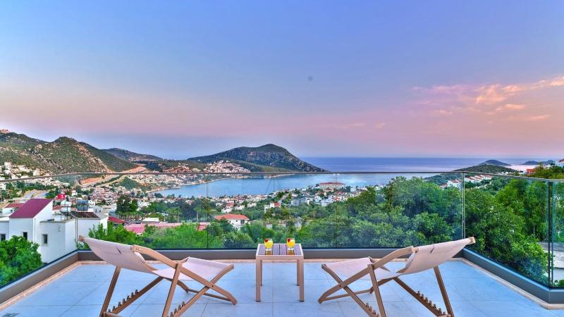 Kalkan 3 bedroom seaview villa with private pool hot tub - image 20