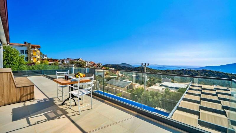 Kalkan 3 bedroom villa with private pool - image 21